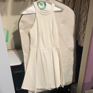 Windsor white halter with decal back